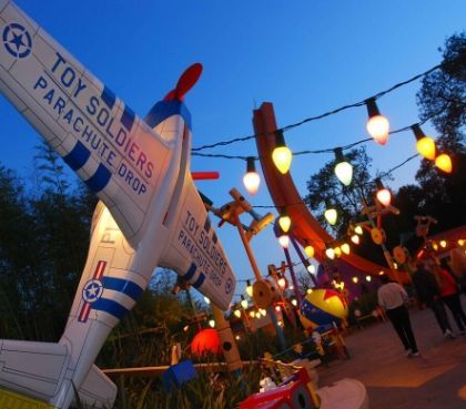 parachute drop attractie disneyland parijs