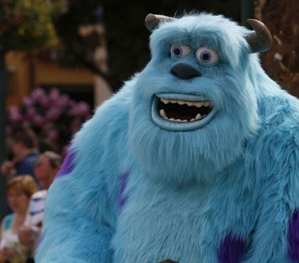 knuffelen met sulley disneyland parijs attractie
