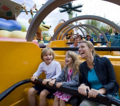 magisch familieplezier slinky dog attractie